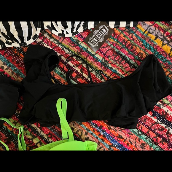 💚LOT OF 3 NWT & EUC 1980’s STYLE SWIMSUIT BIKINI TOPS NEON GREEN CORSET - Picture 5 of 8